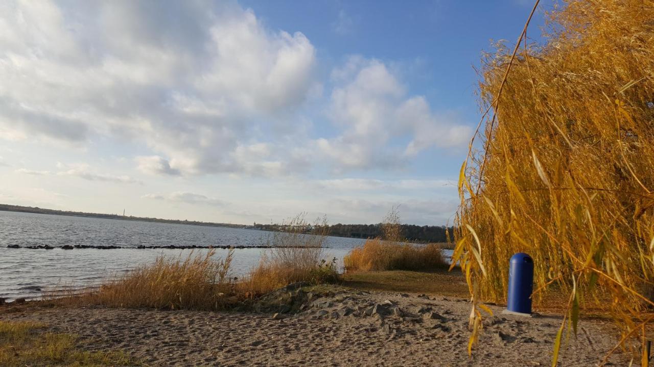 Pool & Lake Holiday Home Markkleeberg Exterior foto